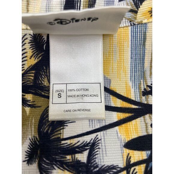 Disney World Hawaiian Shirt‎ Mickey Goofy Donald Short Sleeve Sunset Beach Sm - Picture 5 of 5